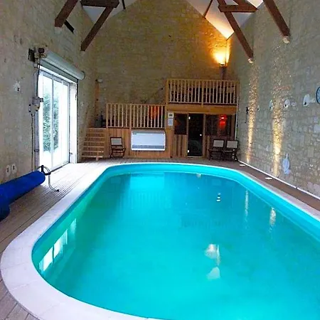 Nocleg ze śniadaniem La Au Chateau 4*