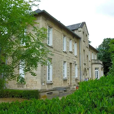 La Au Chateau 4*