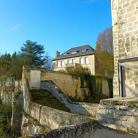 La Au Chateau Nocleg ze śniadaniem