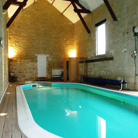 La Au Chateau Pernant