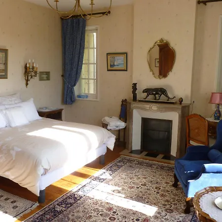 La Au Chateau