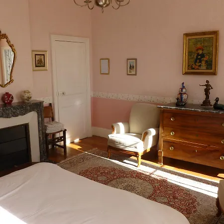 La Au Chateau Nocleg ze śniadaniem 4*